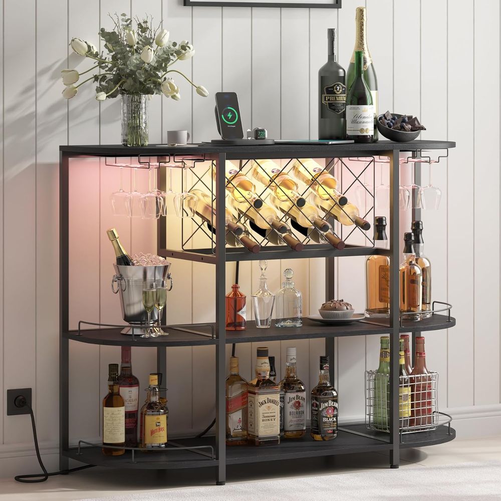 Wine & Beer Unlimited Spirits Photos - Mesa de Centro Negra de 3